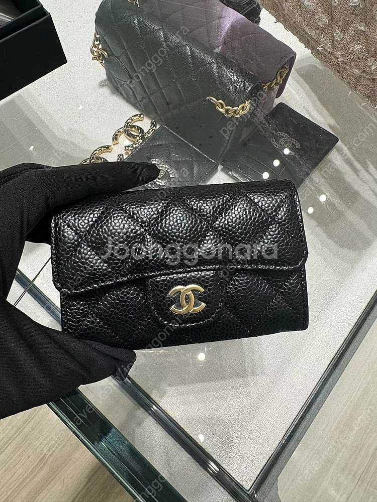 (6/8구매) 샤넬 클래식 카드 지갑 홀더 그레인드 카프스킨&골드--2