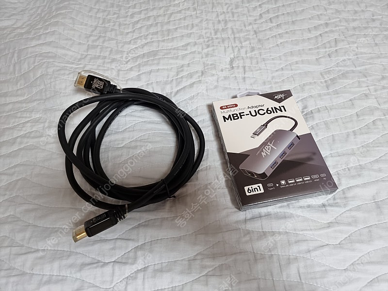 USB-C TO HDMI (MBF-UC6IN1) 미개봉 팔아요. (HDMI 케이블 3미터 포함)