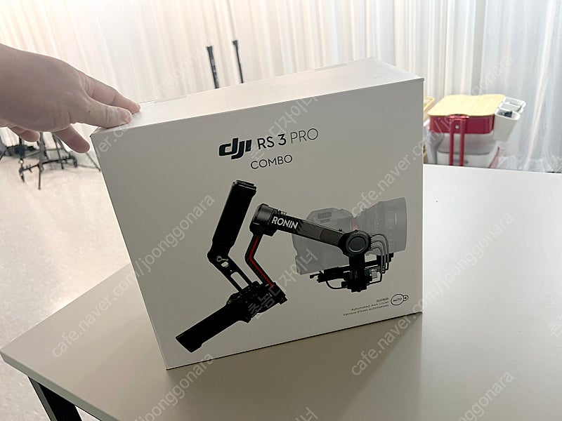 DJI RS3 Pro Combo RS 3 로닌 프로 콤보 짐벌 판매합니다.