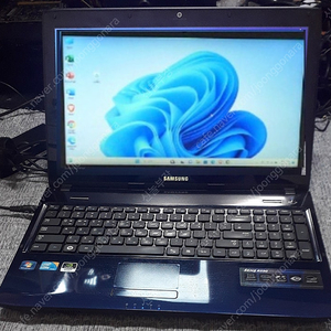 삼성 R590 i5-M450 2.40GHZ 램8G SSD120G