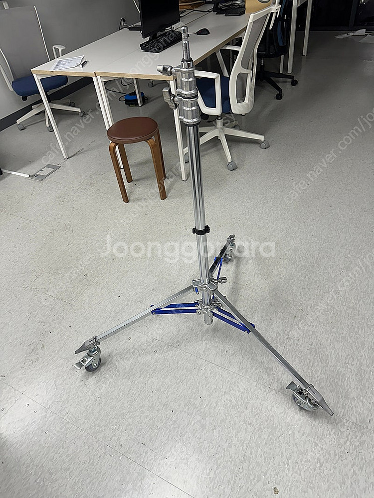 C스탠드 휠스탠드 (머킹 MF-7060A)--0
