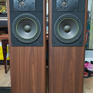 JBL 북쉘프 LX33