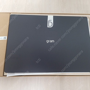 LG전자 그램 Pro 16 16Z90SP-EA5BK 단순개봉품 판매합니다