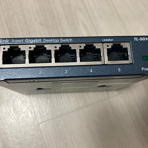 Tp-link 기가비트 네트워크 데스크탑 스위치 5-port Gigabit TL-SG105 택포