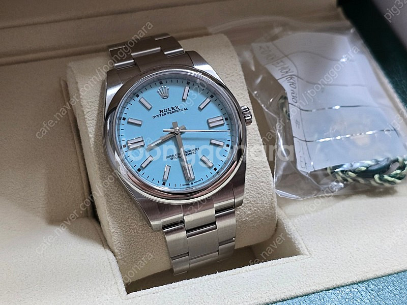 롤렉스 오이스터 퍼페츄얼 41mm 터콰이즈 124300--1