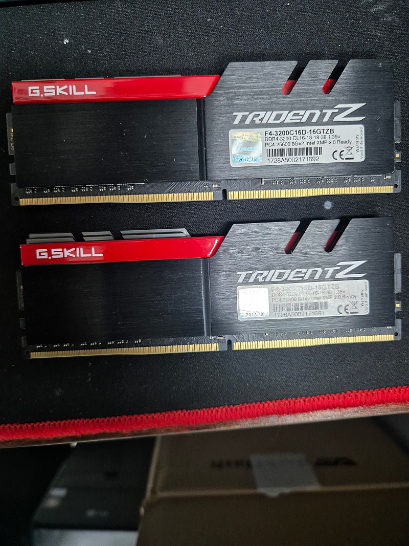 지스킬 G.SkILL tridentz DDR4-3200 16GB (8GB x2) CL16