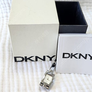 DKNY 여성시계