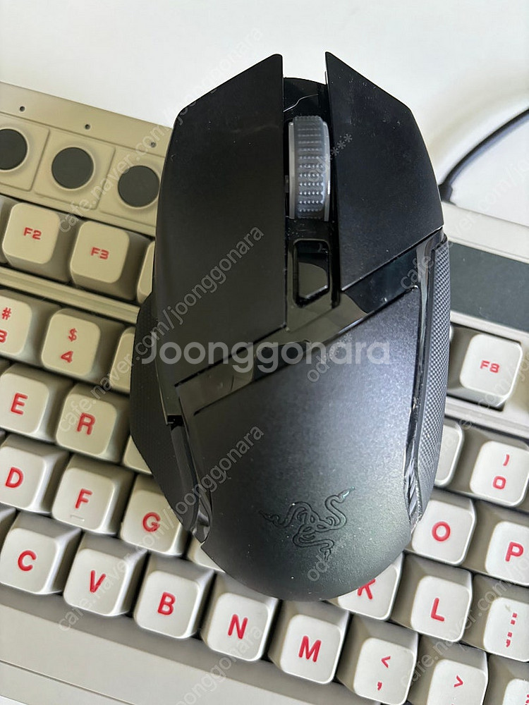 레이저 마우스 팝니다.--0