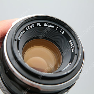 캐논FL 50mm f1.8 (FD마운트 호환 가능)올드렌즈 수동렌즈 판매합니다.
