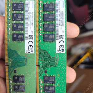 삼성 DDR4 3200 16G 2개 팝니다