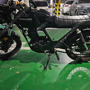 2022년식 블랙무광 부캐너 125cc 유로5