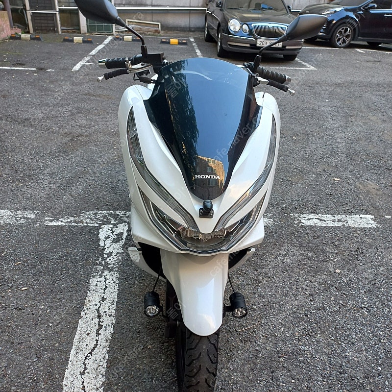 (부산) PCX125 2020년식 화이트