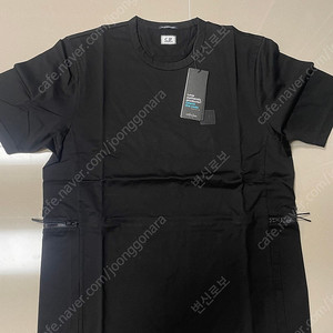 [L] CP컴퍼니 메트로폴리스 블랙 반팔 티셔츠 새상품