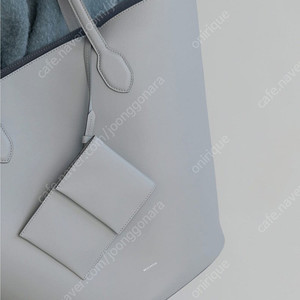 [미개봉 새상품] MOONDAL 문달 Siena Bag in Grey 쇼퍼백 / 시에 sie / 유메르 umer / 포유온 fyeo / 얼바닉30 / 샵마그넷