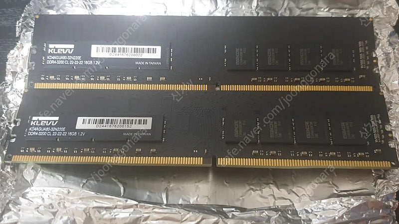 에센코어 클레브 DDR4 3200 16GB 2장 32GB 일괄 판매 합니다 택포