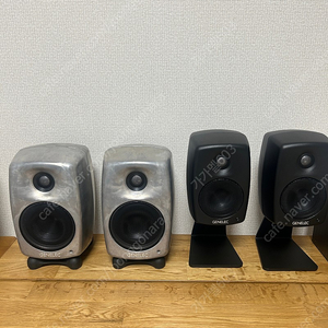 제네렉 Genelec G1 Black 또는 G2 Raw 둘중 하나만 판매합니다.