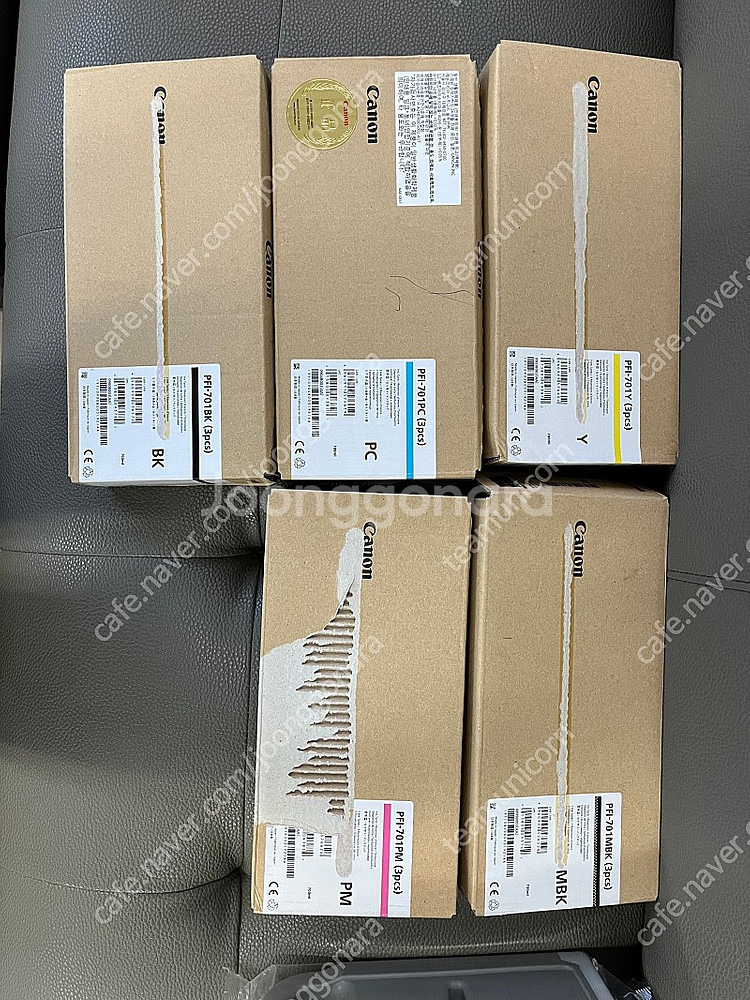 PFI-701 잉크 팝니다.--1