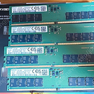 삼성 ddr5 5600 16gb x4 팝니다