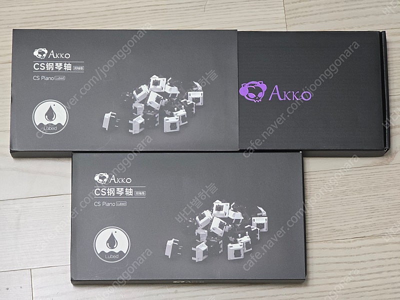 Akko cs 피아노축 손윤활 버전 풀박스 판매합니다. (90ea)