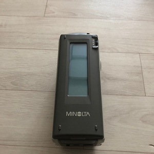 MINOLTA cm-2600d 색차계 팝니다.