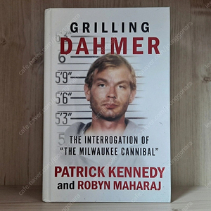 제프리 다머 책 Grilling Dahmer 영문판