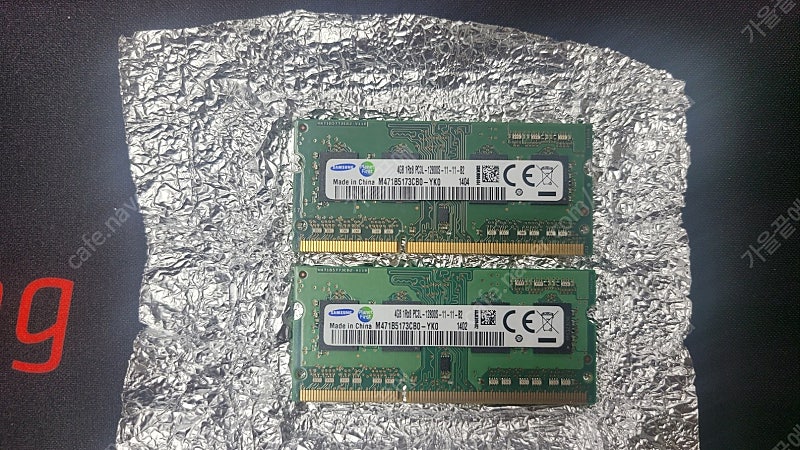 노트북용 DDR3 12800 저전력 4기가램 2장 팝니다.