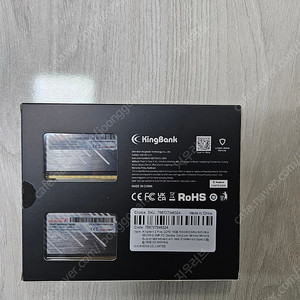 킹뱅크 ddr5 6800Mhz 16x2 32기가 램 판매합니다