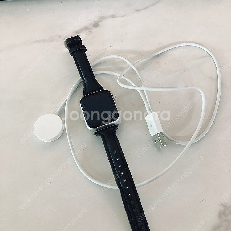 애플워치SE2 실버 40MM 액정깨끗 외관깨끗! GPS...--0