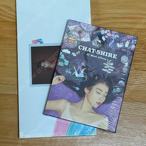 아이유 팔레트 CHAT-SHIRE 미개봉 CD