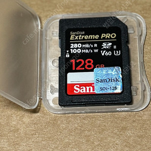 샌디스크 V60 uhs 2 128gb Extreme Pro 메모리 팝니다.