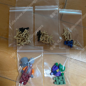 레고(LEGO) 스타워즈 8036 세파러티스트 셔틀 미니피규어(무기, 악세사리포함) 미사용 새제품 판매합니다.