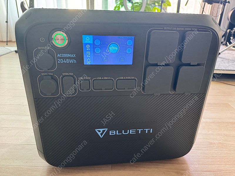 블루에티 Bluetti AC200 Max 인산철 파워뱅크 팝니다.