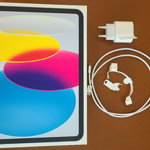 (미사용)애플 정품 어뎁터(충전기) 및 c타입 우븐 케이블 각각 1.9만원