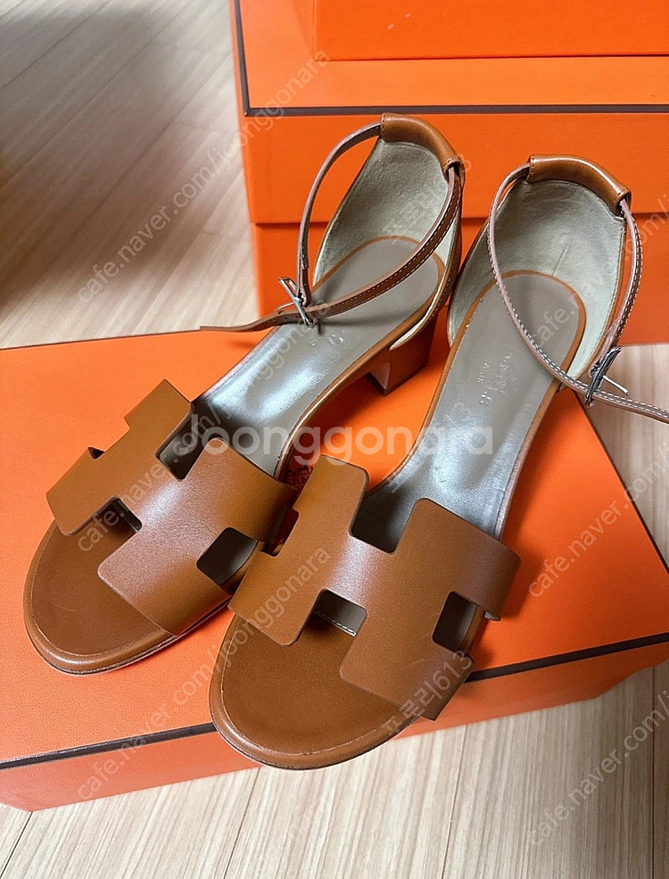 에르메스 샌들 인센스 38--0
