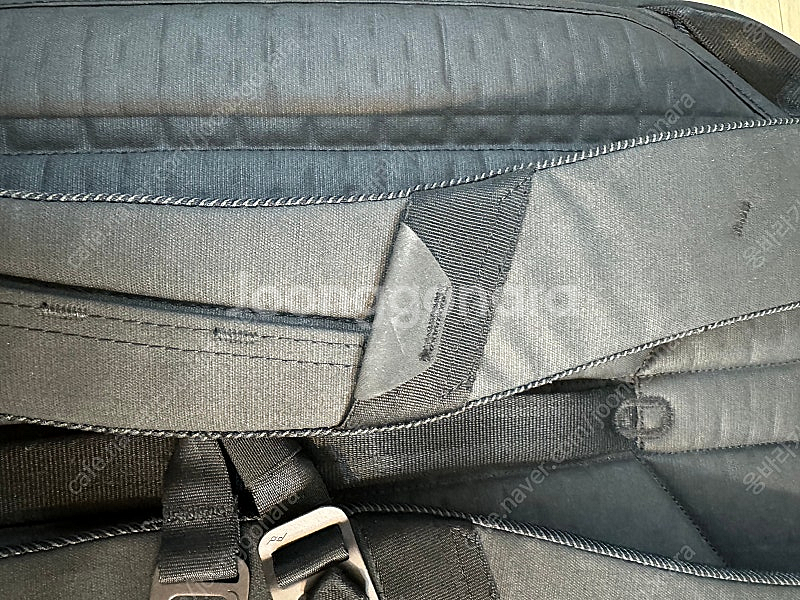 픽디자인 트래블팩팩 45L 블랙+ v2큐브M--4
