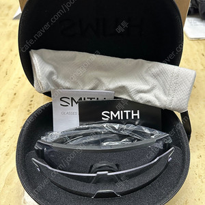 스미스 와일드캣 매트블랙 변색렌즈 새제품 SMITH WILDCAT