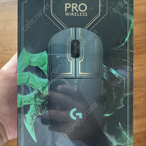 [미개봉 새제품] 로지텍 G PRO X LOL 롤 리그오브레전드 에디션 컬렉션 게이밍 무선 마우스 판매 합니다.