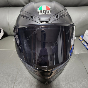 agv k-6 헬멧판매합니다.