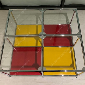 USM Haller Table - Yellow X Red