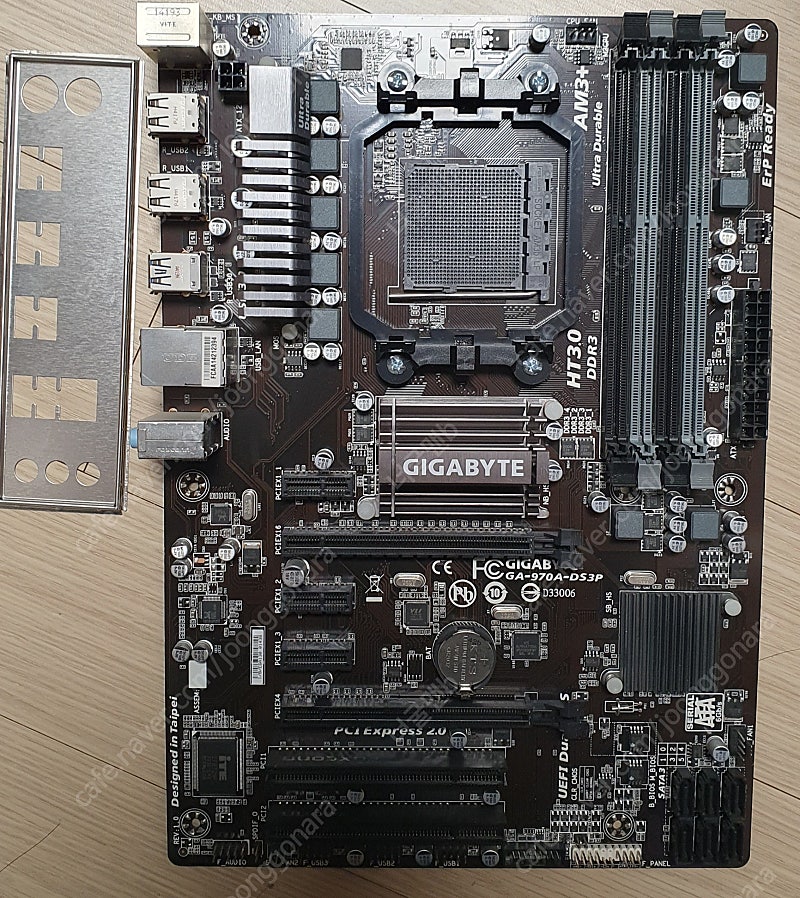 기가바이트 970A-DS3P 메인보드 팔아요 AM3+ 소켓