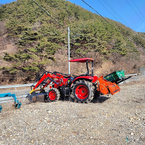 로더 로타리 포함, 58마력 트랙터 판매합니다.