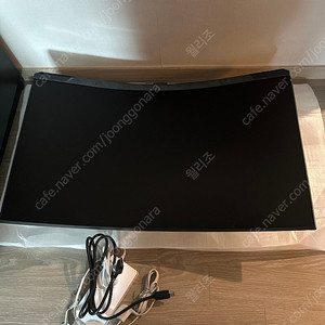 삼성 모니터 neo g8 32bg850 팝니다.