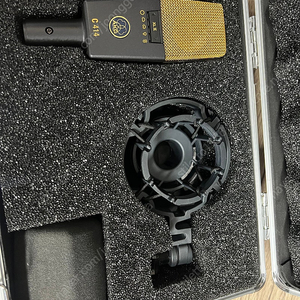 AKG C414 XL2 마이크 풀박스 팝니다