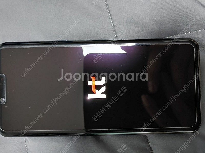 택포 lg g8 판매합니다! 잔상 약간 있어요!--1