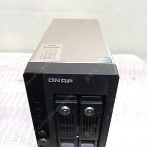 QNAP TS-239 PRO ..