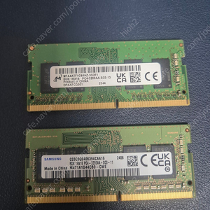 DDR4 PC4-25600 16GB (8GB X 2) 노트북용 메모리 팝니다. ​