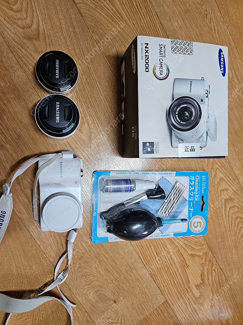 삼성카메라 nx2000 미러리스(풀박) + 30mm단렌즈