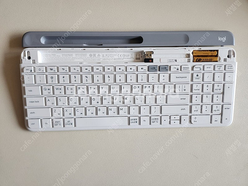 블루투스 무선 키보드 로지텍 K580 화이트--4