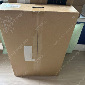 삼성 오디세이 G7 LS32BG700 4K 스마트 게이밍 모니터 판매합니다.