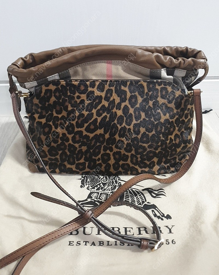 [정품] 버버리 프로섬 레오파드 크러쉬 판매합니다--1